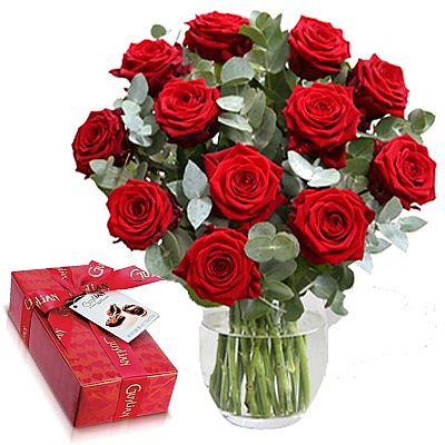 Roses with Chocolates 