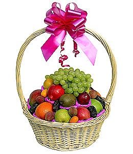 Classic Fruit Basket